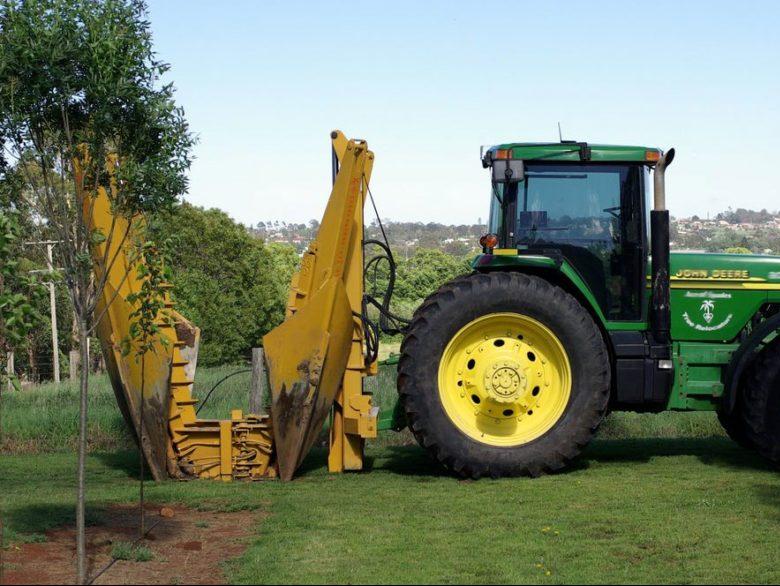 3 Point Tractor Tree Spade